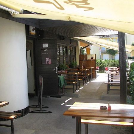 Hotel & Restaurant Signal Pardubice Exterior foto